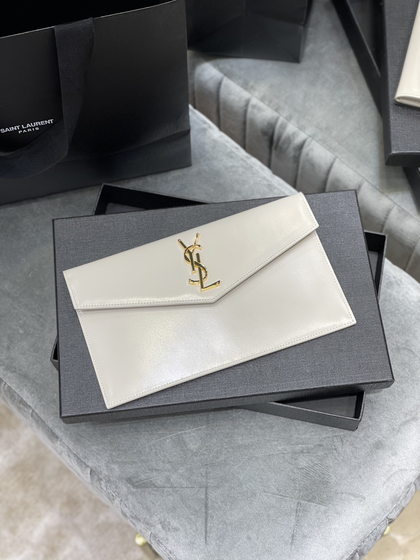 YSL Uptown Wallet-27×16×
